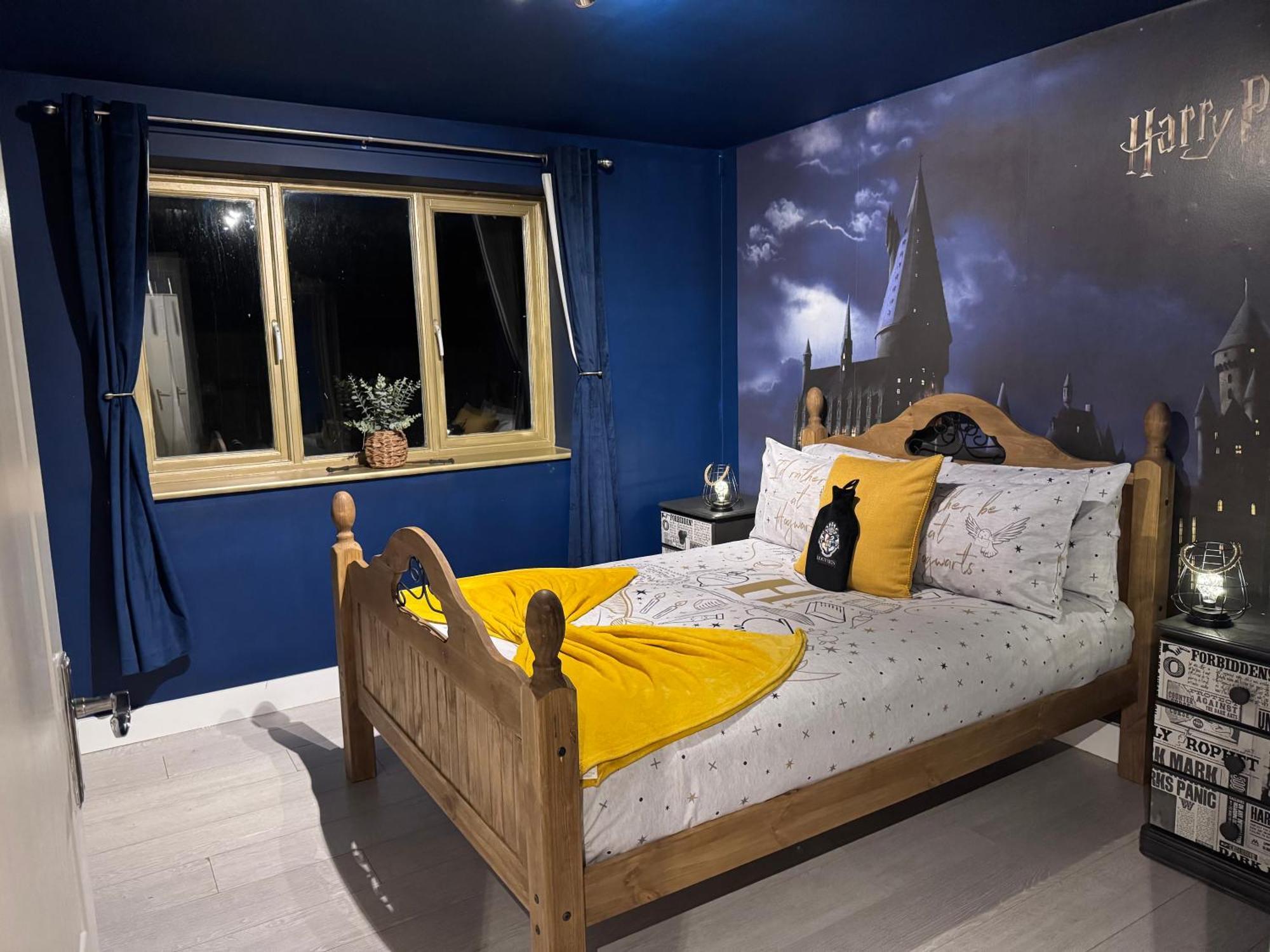 Hogwarts Apartment Abbots Langley 외부 사진